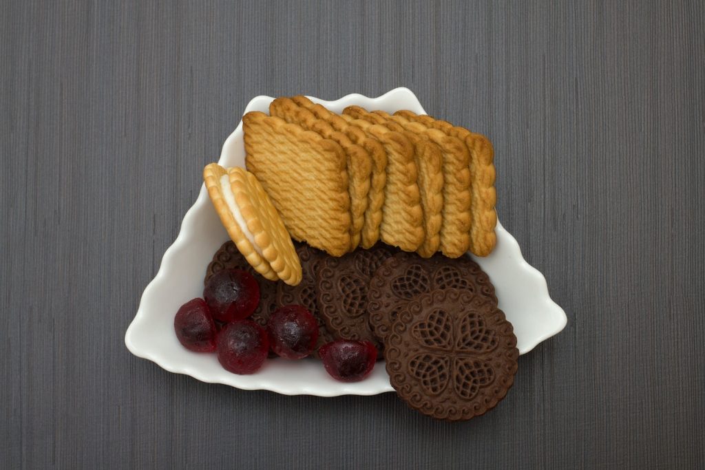 Why Choose Low-Calorie Biscuits For Instant Weight Loss?